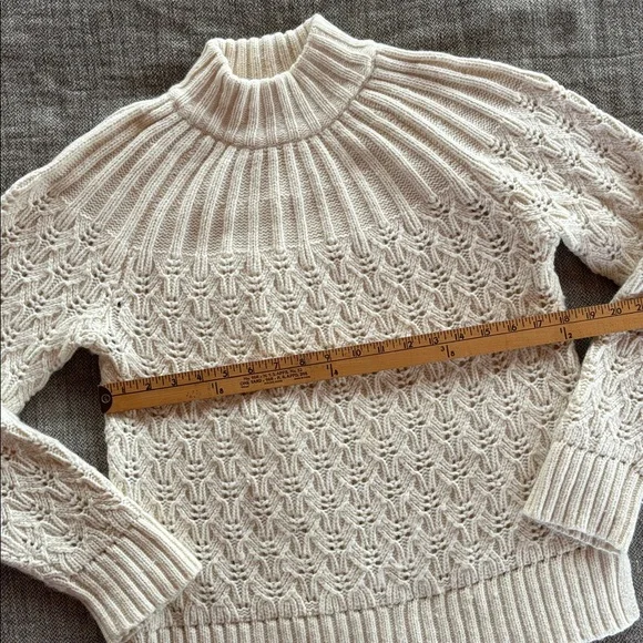 Madewell Alpaca and Wool Sweater - Picture 2 of 6